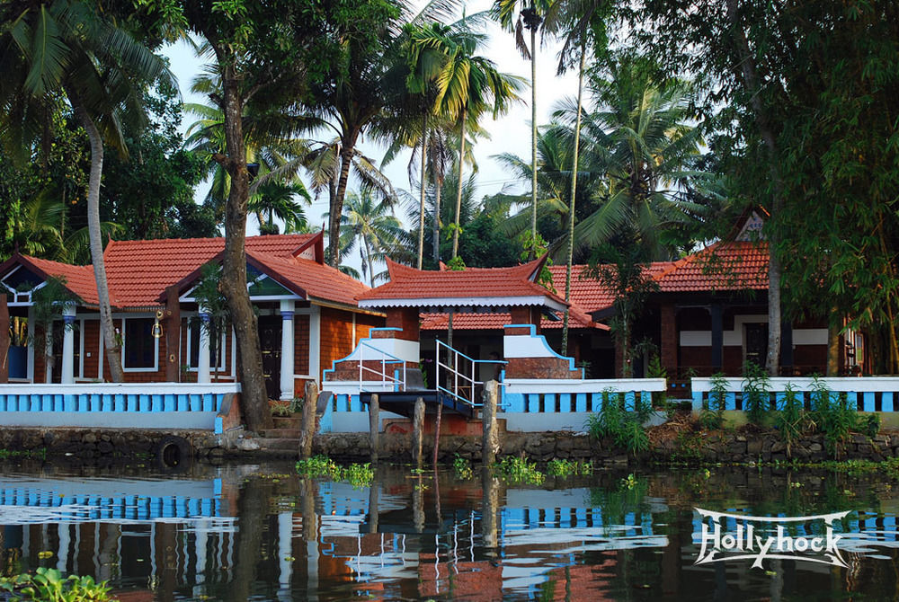 Holly Hock Bed & Breakfast Munnar Dış mekan fotoğraf
