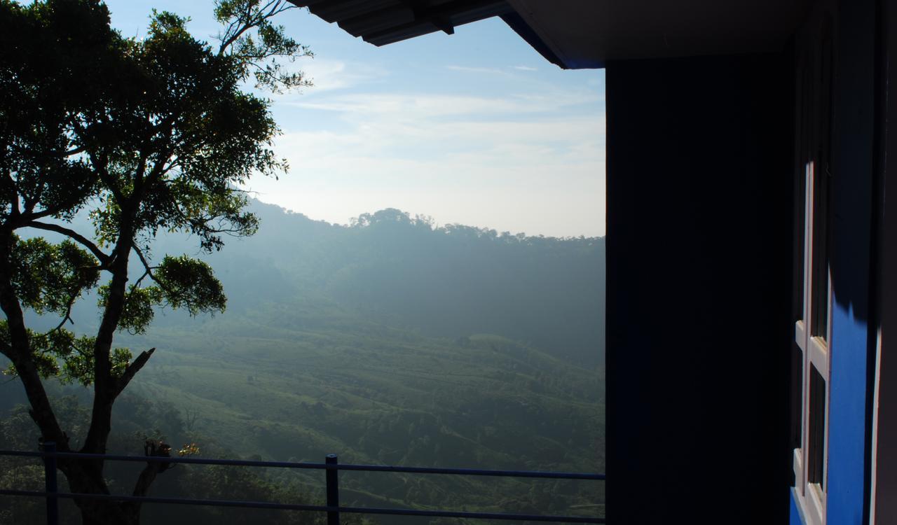 Holly Hock Bed & Breakfast Munnar Dış mekan fotoğraf